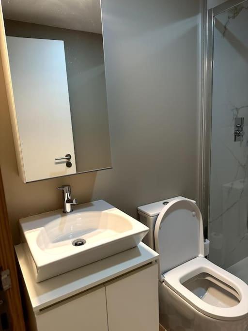 Almada One Apartment Porto Luaran gambar