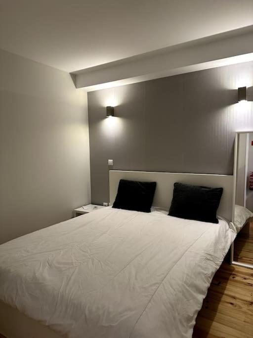 Almada One Apartment Porto Luaran gambar
